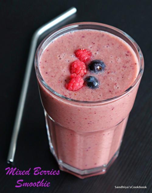 Mixed Berries Smoothie | Chia Seed Smoothie