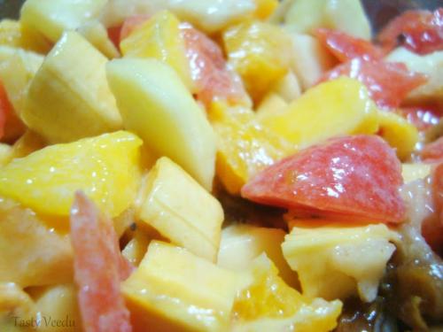 FRUITS SALAD (Quick,Easy and real yummy!)