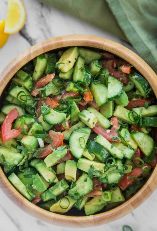 Healthy Avocado Cucumber Salad